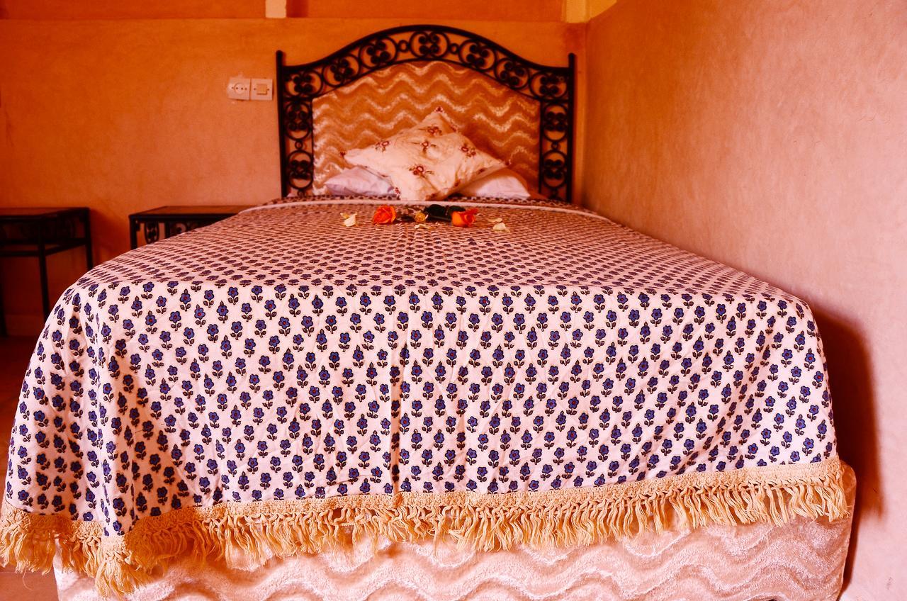 Hotel Latifa House Sbiti Exteriér fotografie