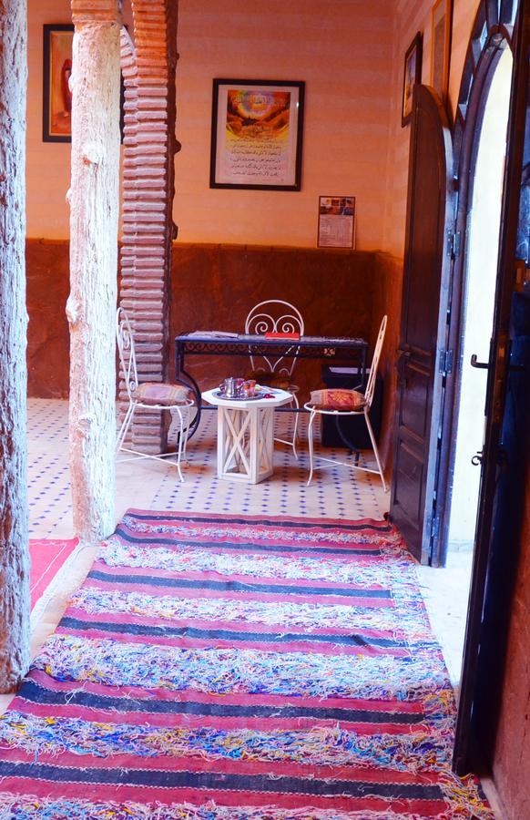 Hotel Latifa House Sbiti Exteriér fotografie