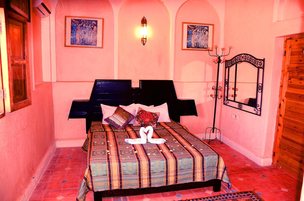 Hotel Latifa House Sbiti Exteriér fotografie