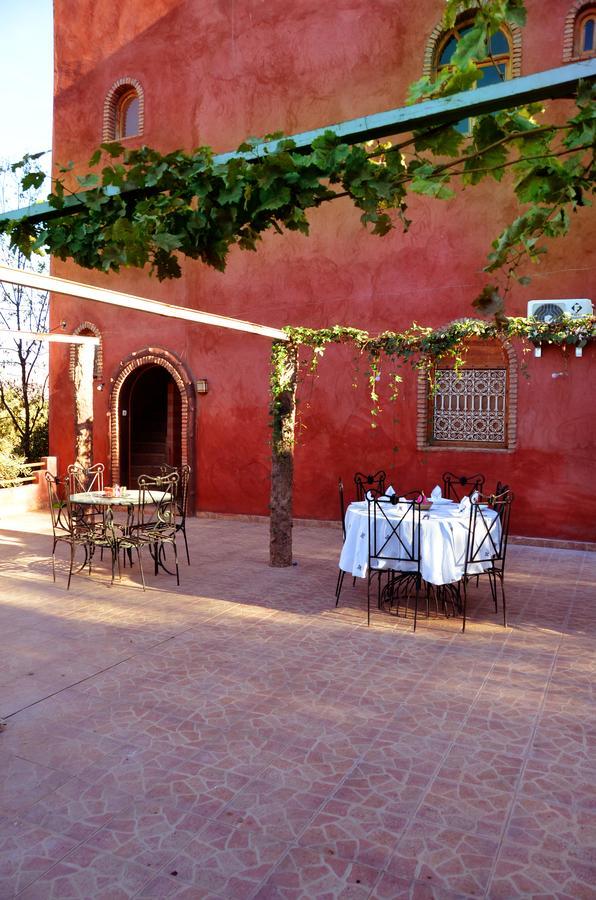 Hotel Latifa House Sbiti Exteriér fotografie