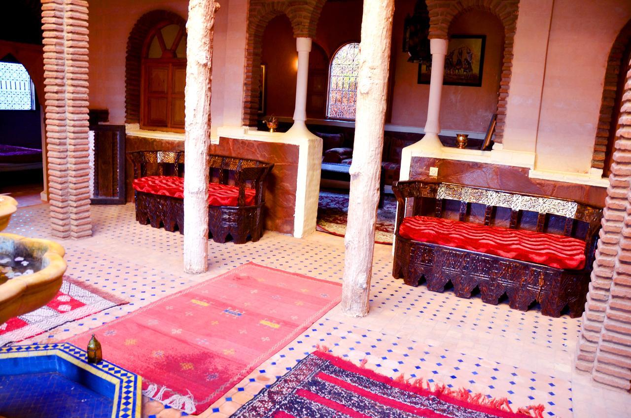 Hotel Latifa House Sbiti Exteriér fotografie
