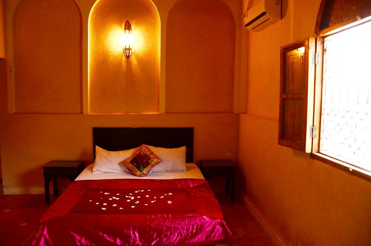 Hotel Latifa House Sbiti Exteriér fotografie